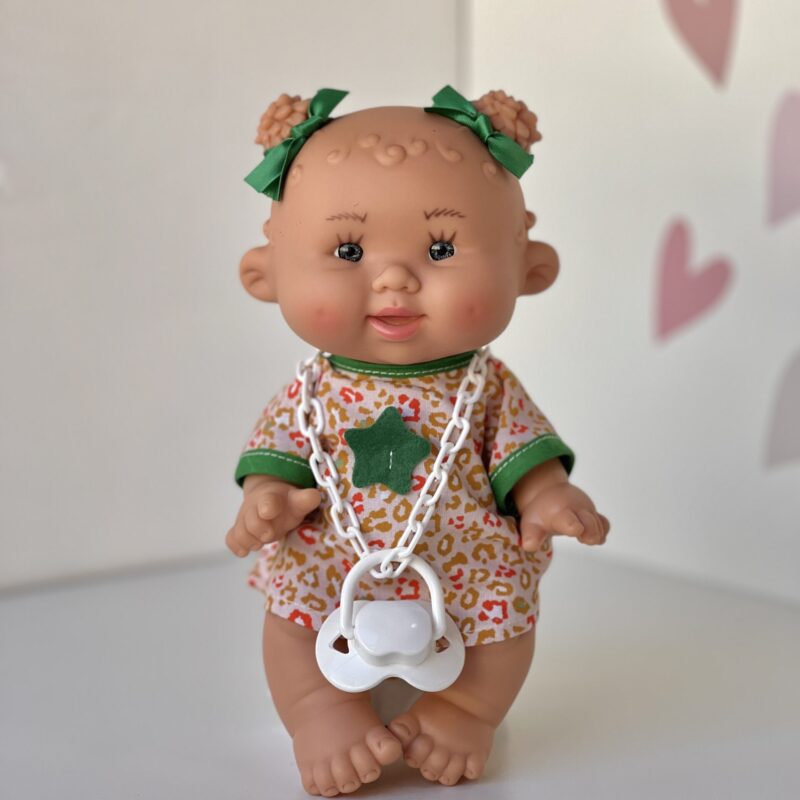 בובה מבושמת, ילדה, עם קוקיות, שמלת נמר, 26 ס"מ (מרינה ופאו)