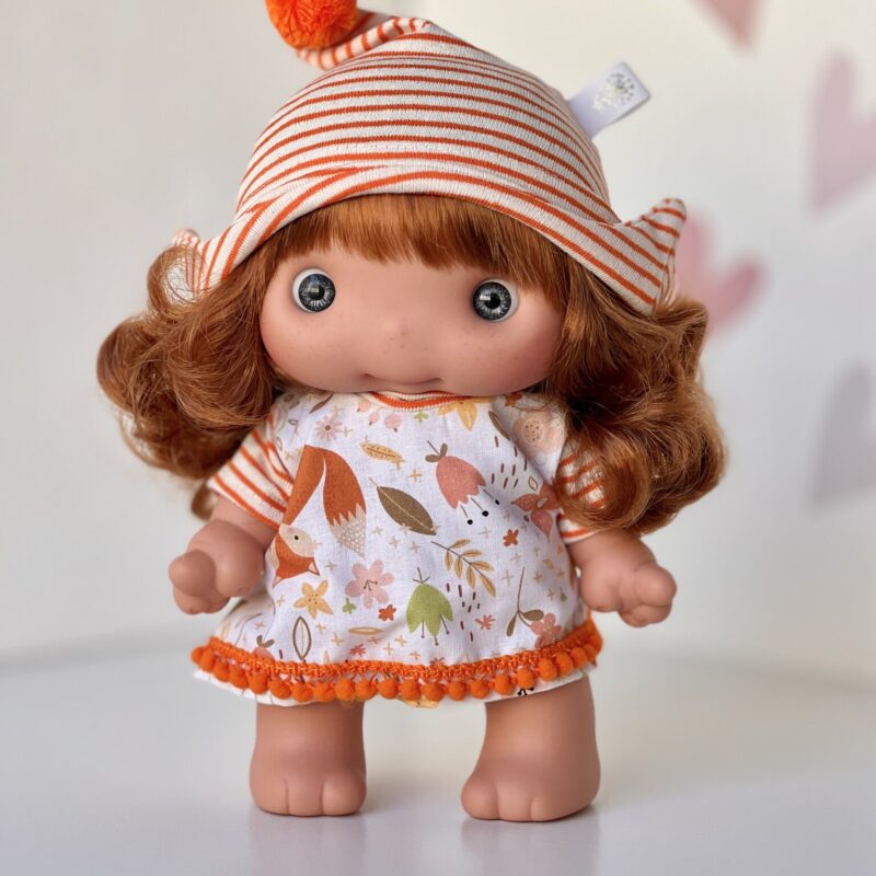 PIU doll, red, in dress, 25cm (Marina&Pau)