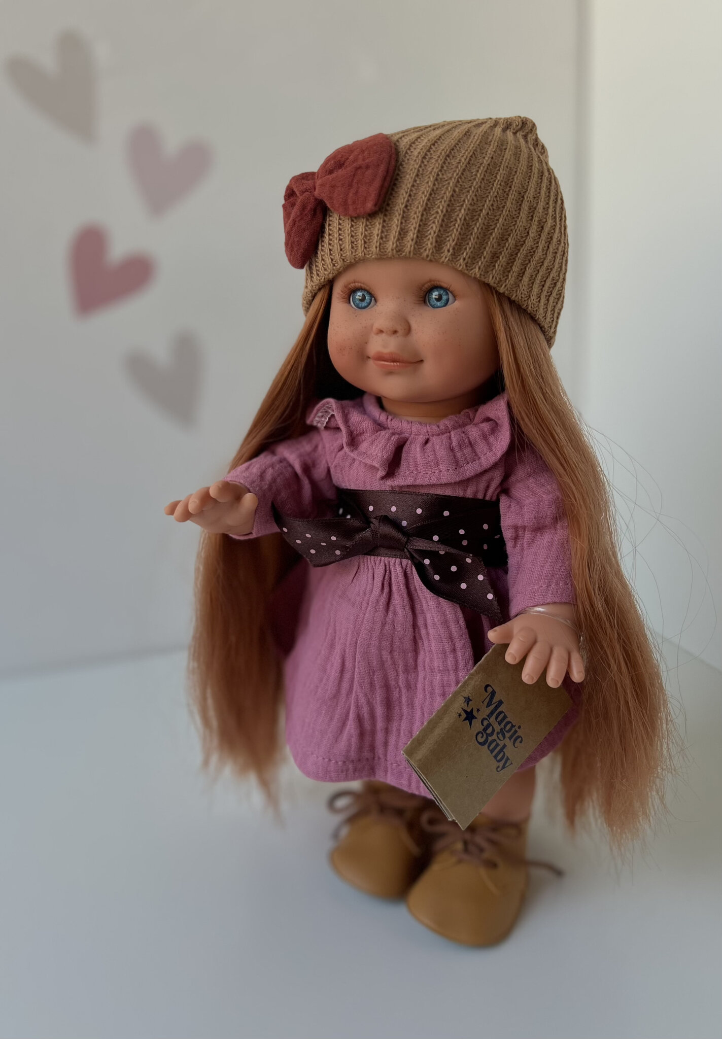 בובת ויניל 30 ס"מ בטי, LAMAGIK