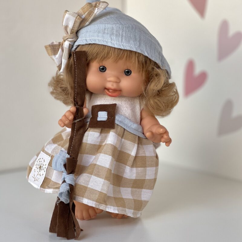 Scented doll, girl, blonde, 26cm (Marina&Pau)