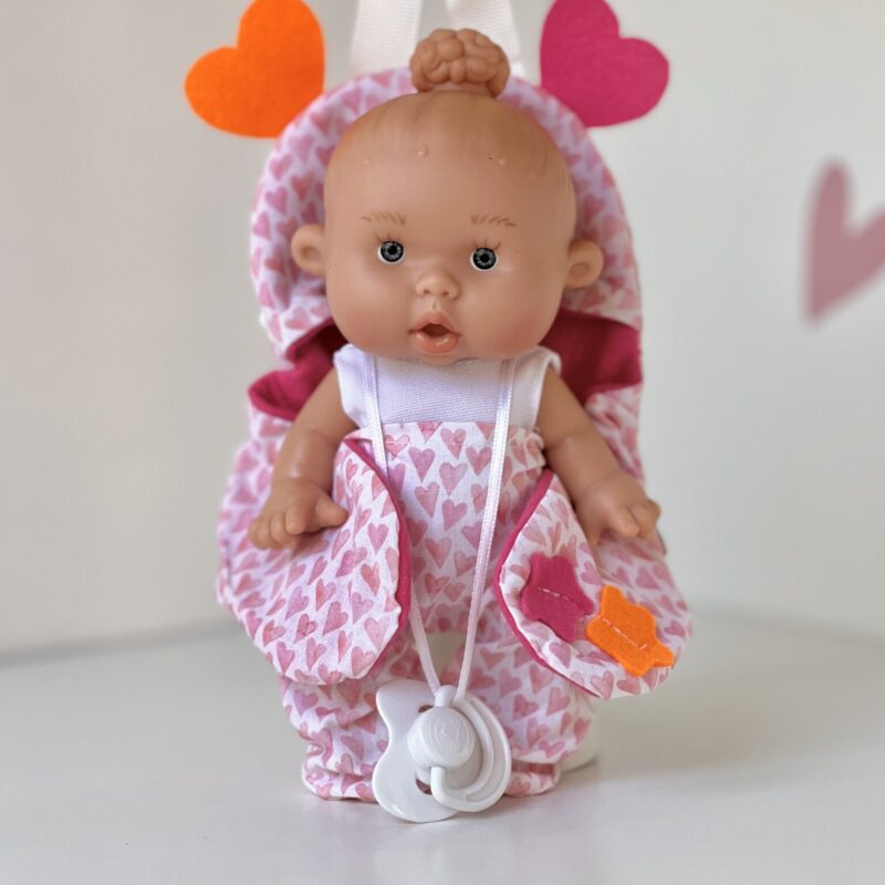 Scented doll, girl, with bun, in carrier (hearts), 21cm (Marina&Pau)